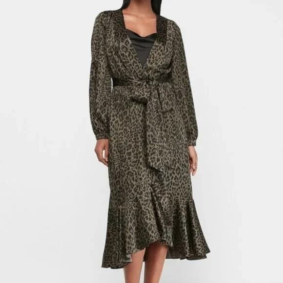 Express Leopard Print Satin Wrap Duster Kimono‎ Midi Dress womens small evening - Picture 1 of 10
